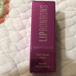 Lipbonbon from Younique new never opened!